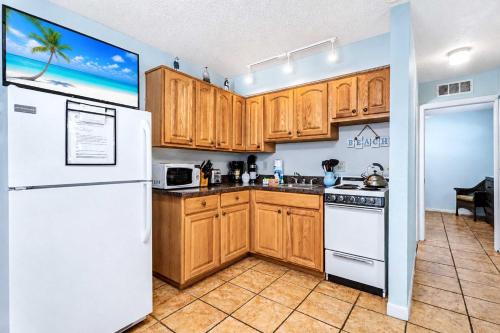 Chateau 8W in Belleair Beach