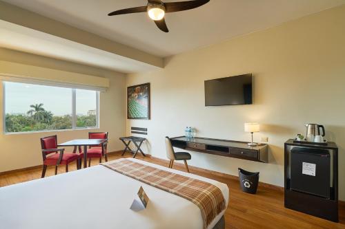 1 queen bed