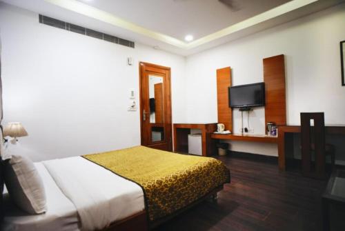 Hotel Haris Court Lajpat Nagar photo 2