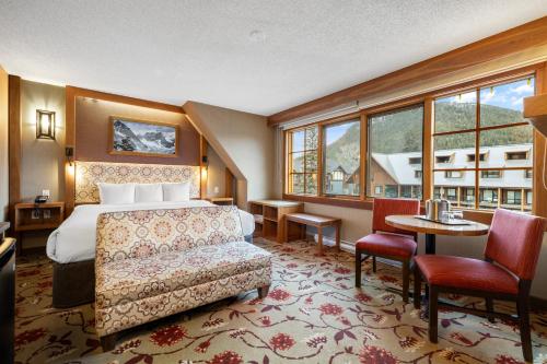 밴프 타미건 인 (Banff Ptarmigan Inn) in 밴프