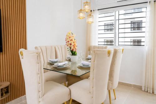 Comfortable 3BR for Families WiFi - AC and Terrace in Villa Mella