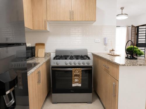 Comfortable 3BR for Families WiFi - AC and Terrace in Villa Mella
