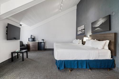 2 double beds