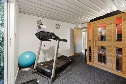 Fitness center, Tui2 Macandrew Bay in Macandrew Bay