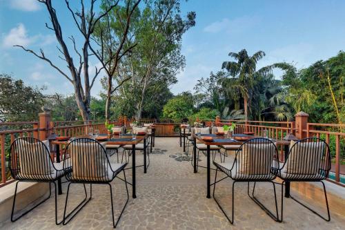 レストラン, The Fern Gir Forest Resort Sasan Gir, Series by Marriott in ササンギル