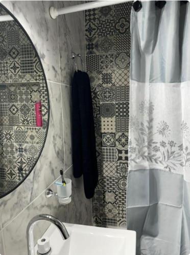 Hipolito Suite - image 5