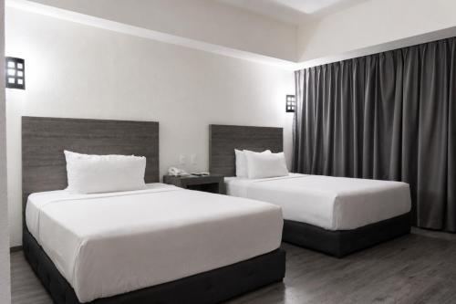 We Hotel Aeropuerto