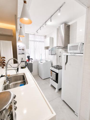 Kitchen, Apart proximo Maracana, Metro e Shopping Tijuca in Vila Isabel