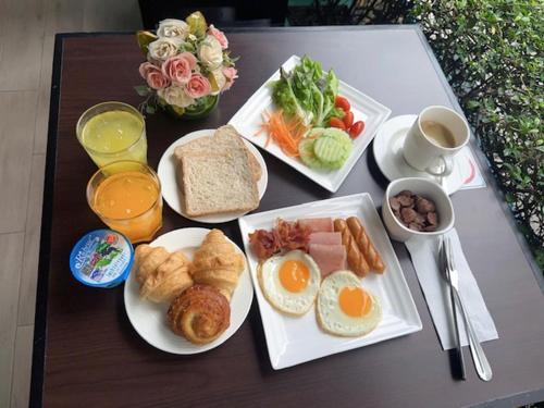 Sawasdee Hotel @ Sukhumvit Soi 8, Bangkok (fotografie 5)