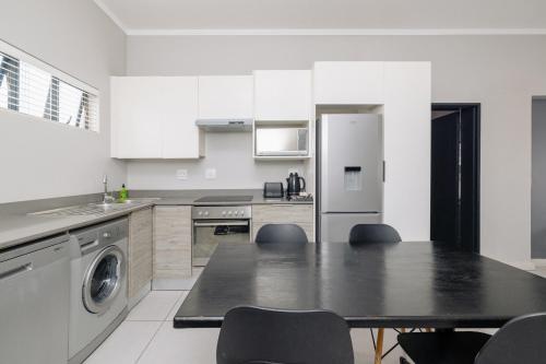 The Residency Jellicoe in Rosebank