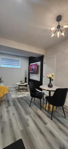 Modern Cozy 1BR Apartment Near WEM in Acheson (AB)