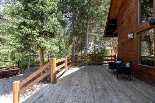 Mountain Vacation Home with Fishing & Outdoor Adventures in Idaho in Alpine Northeast (WY)