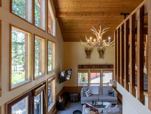 Mountain Vacation Home with Fishing & Outdoor Adventures in Idaho in Alpine Northeast (WY)