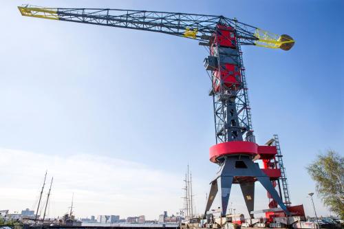 Faralda Crane Hotel in Amsterdam