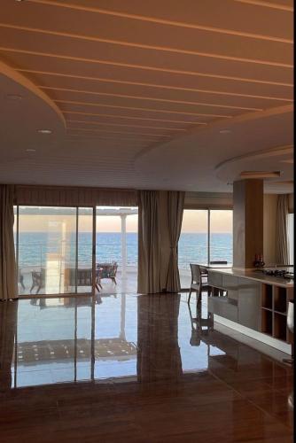 Beautiful s4 waterfront Mahdia with pool in Salakta