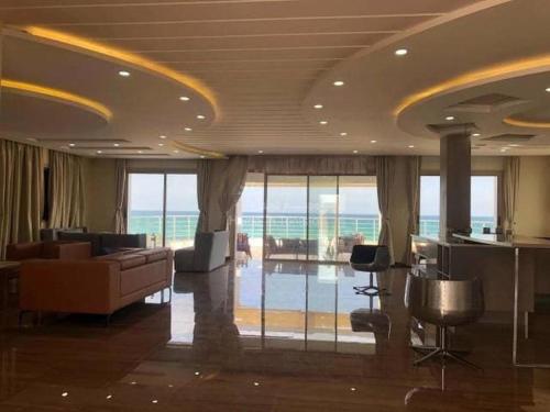 Beautiful s4 waterfront Mahdia with pool in Salakta