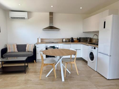 Appartement des Oliveraies in ลา วาเลต-ดู-วาร์