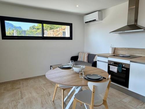Appartement des Oliveraies in ลา วาเลต-ดู-วาร์
