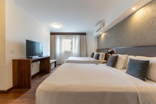 2 double beds