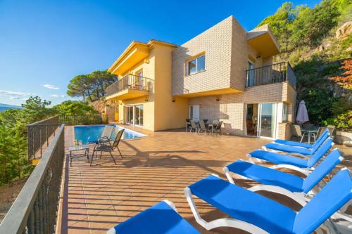 Villa Mare Nostrum,12 personen, panoramisch zeezicht