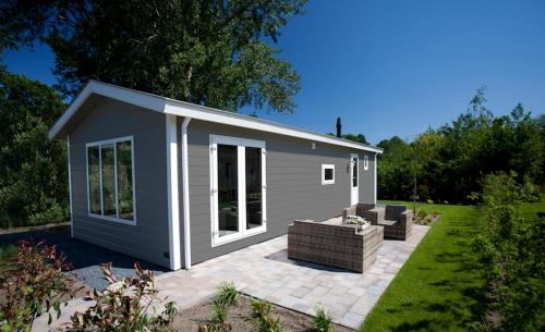 2 bedrooms, 4 beds