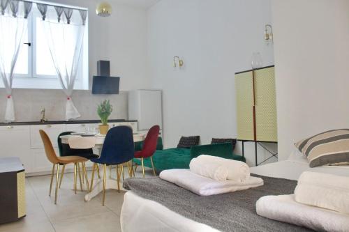 Urban 1-BR Atelier 1 min to Romolo