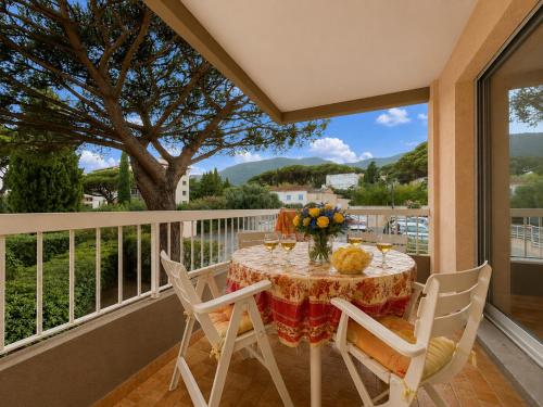 Charmant T2 Cavalaire, Balcon & Parking