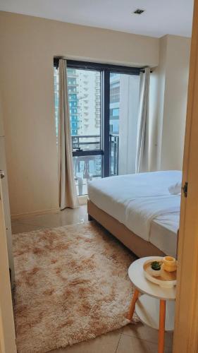 Gramercy Residences Corner 1BR by Casa Franz - image 4