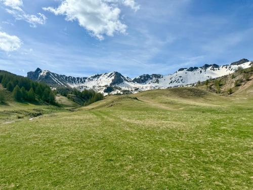 Sport és szabadidő, Les Rives des Montagnes in La Bâtie-Neuve