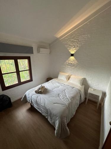 Cozy house by the park with patio and bbq in Malvín