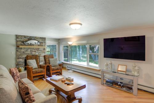 Dolores Ranch Cabin w/ Hot Tub & 1-Acre Yard! in Dolores (CO)