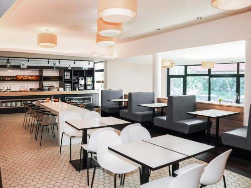 Étterem, B&B HOTEL Dresden City-Sud in Plauen