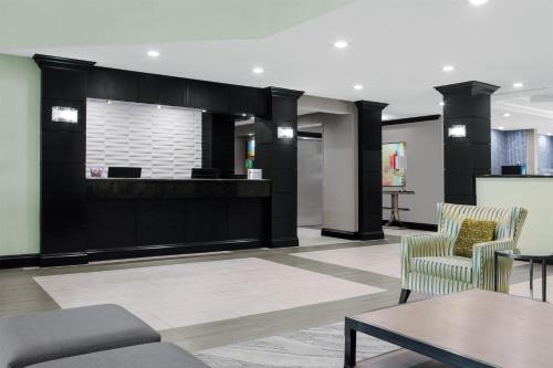Lobby, Best Western Plus Miami-Doral/Dolphin Mall in Doral