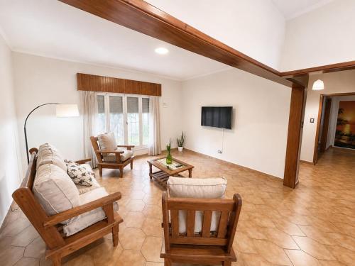 Casa Roble Pacheco