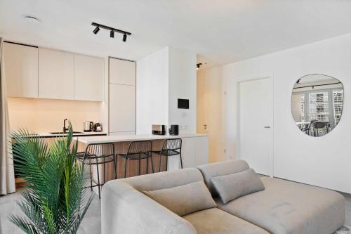 Modern Gasperich Stay Near Cloche dOr in Howald