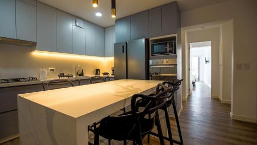 Minimalist Apt in Miraflores Spectacular Views - image 4