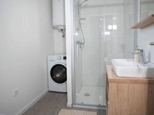 Lux Mobile Homes Vodice - Two bedroom home with private hot tub Aria - image 5
