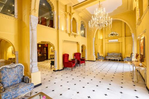 Lobby, Chandra Raj Mahal in Bikaner