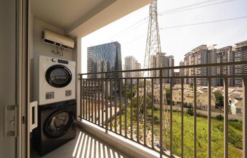Exterior view, Sunrise Riverside Phu My Hung - Washer & Dryer - Free Pool & Gym in Phuoc Kien