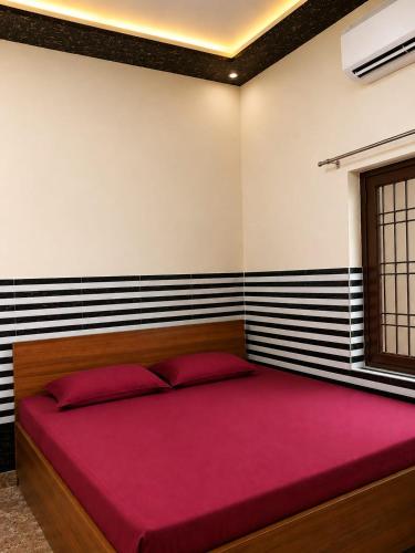 Shivoham guest House