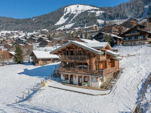 Chalet Q - OVO Network