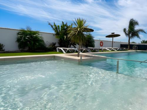 Precioso apartamento con piscina compartida garaje gratis y terraza privada