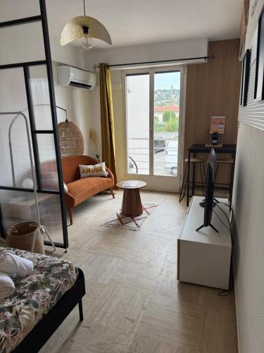 Cocon Climatise Face au Port