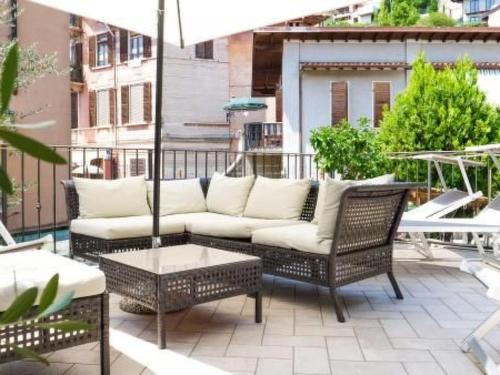 Apartment 'Ca' due Olivi' mit eigener Terrasse by Interhome