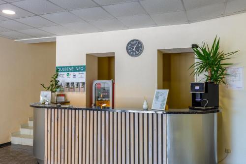 嘎爾貝尼酒店 (Hotel Gulbene) in 古本那
