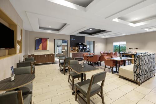 Φαγητό και ποτό, Holiday Inn Express Rolla By IHG in Ρόλα(Μιζούρι)