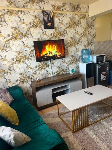 Ikonic Apartment in รุยรู