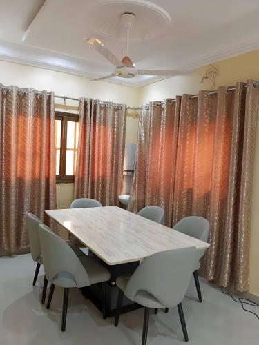 Hôtel Zama Roogo (Hotel Zama Roogo) in Bobo Dioulasso