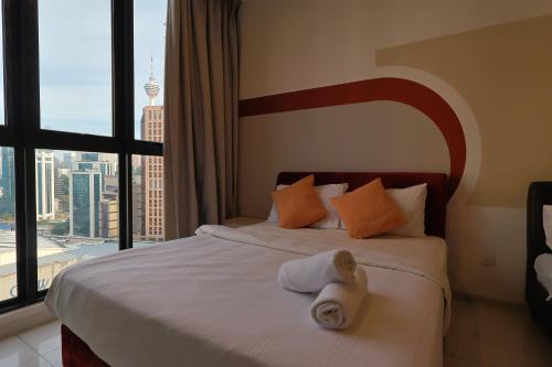 NEXON KLCC SUITE AT MAJESTiC - image 4