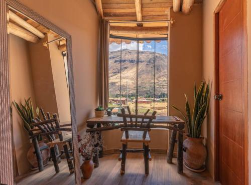 Cosy Room with Bathroom in Prime Area